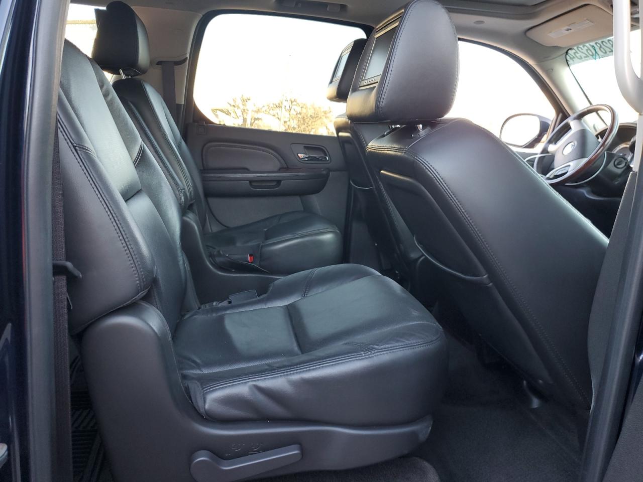2009 Cadillac Escalade VIN 1GYFK26259R142498 Copart auction photo, water/flood damage thumbnail 11