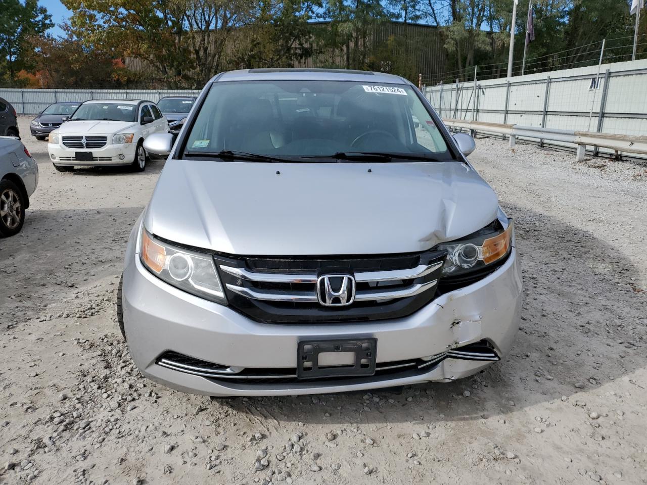 2014 Honda Odyssey VIN 5FNRL5H62EB072363 Copart auction photo, front end damage thumbnail 5