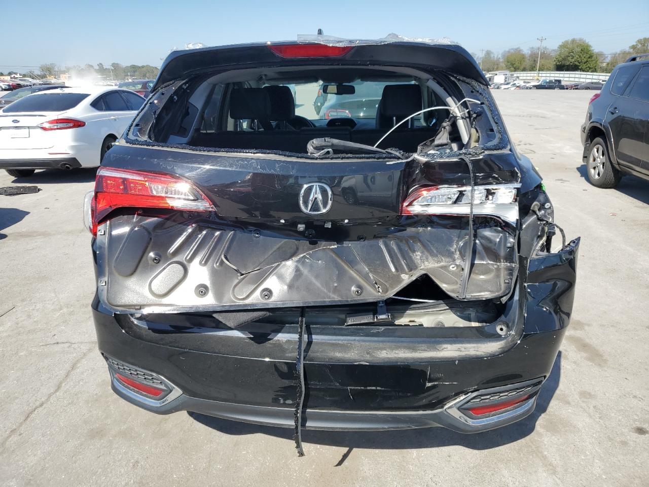 2018 Acura RDX VIN 5J8TB4H39JL014638 Copart auction photo, rear end / minor dent/scratches damage thumbnail 6