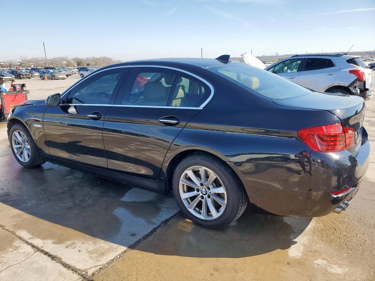 2016 BMW 5er VIN WBA5A5C58GG347484 Copart auction photo, front end damage thumbnail 2