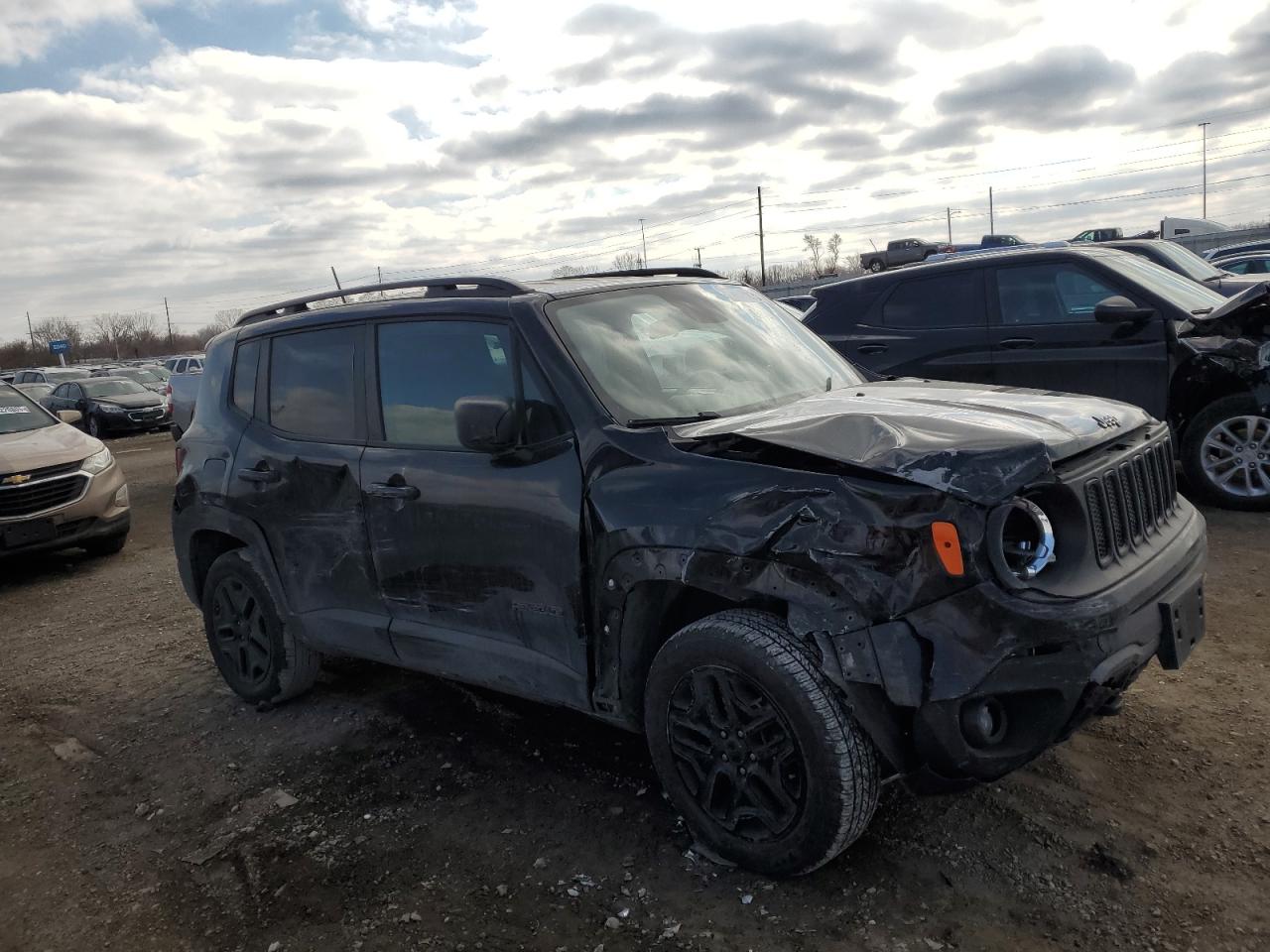 2018 Jeep Renegade VIN ZACCJBABXJPH46473 Copart auction photo, front end / side damage thumbnail 4
