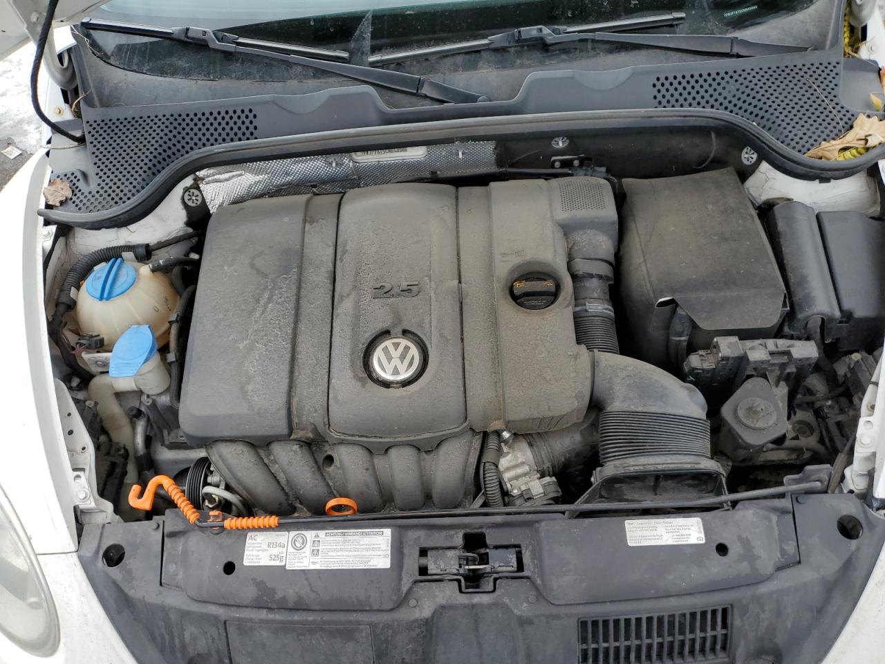 2012 Volkswagen Beetle VIN 3VWJP7AT5CM649986 Copart auction photo, front end damage thumbnail 11
