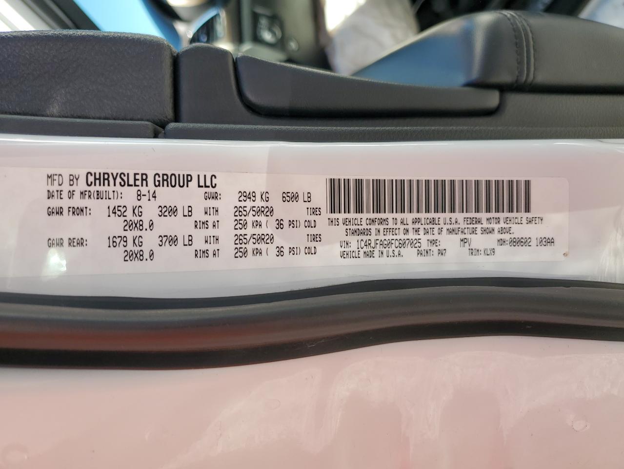 2015 Jeep Grand Cherokee VIN 1C4RJFAG0FC607025 Copart auction photo, side damage thumbnail 14