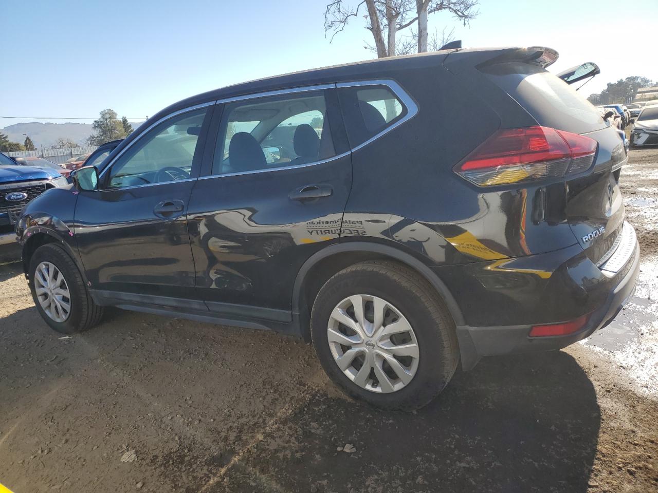 2017 Nissan Rogue VIN 5N1AT2MT0HC843049 Copart auction photo, front end damage thumbnail 2