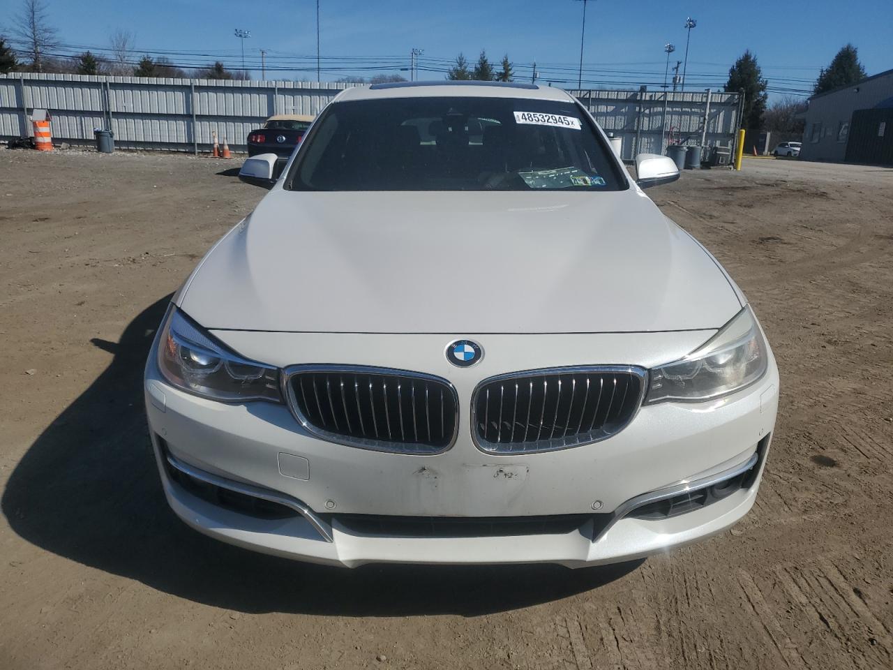 2016 BMW 3er VIN WBA8Z5C54GG501629 Copart auction photo, rear end damage thumbnail 5