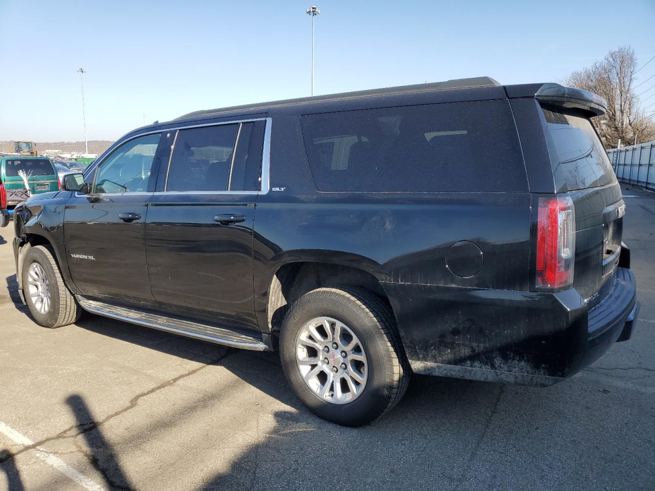 2018 GMC Yukon VIN 1GKS2GKC3JR347987 Copart auction photo, front end damage thumbnail 2