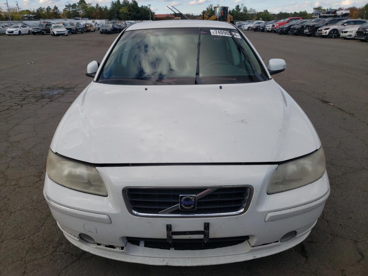 2007 Volvo S60 VIN YV1RS592672644016 Copart auction photo, rear end / minor dent/scratches damage thumbnail 5