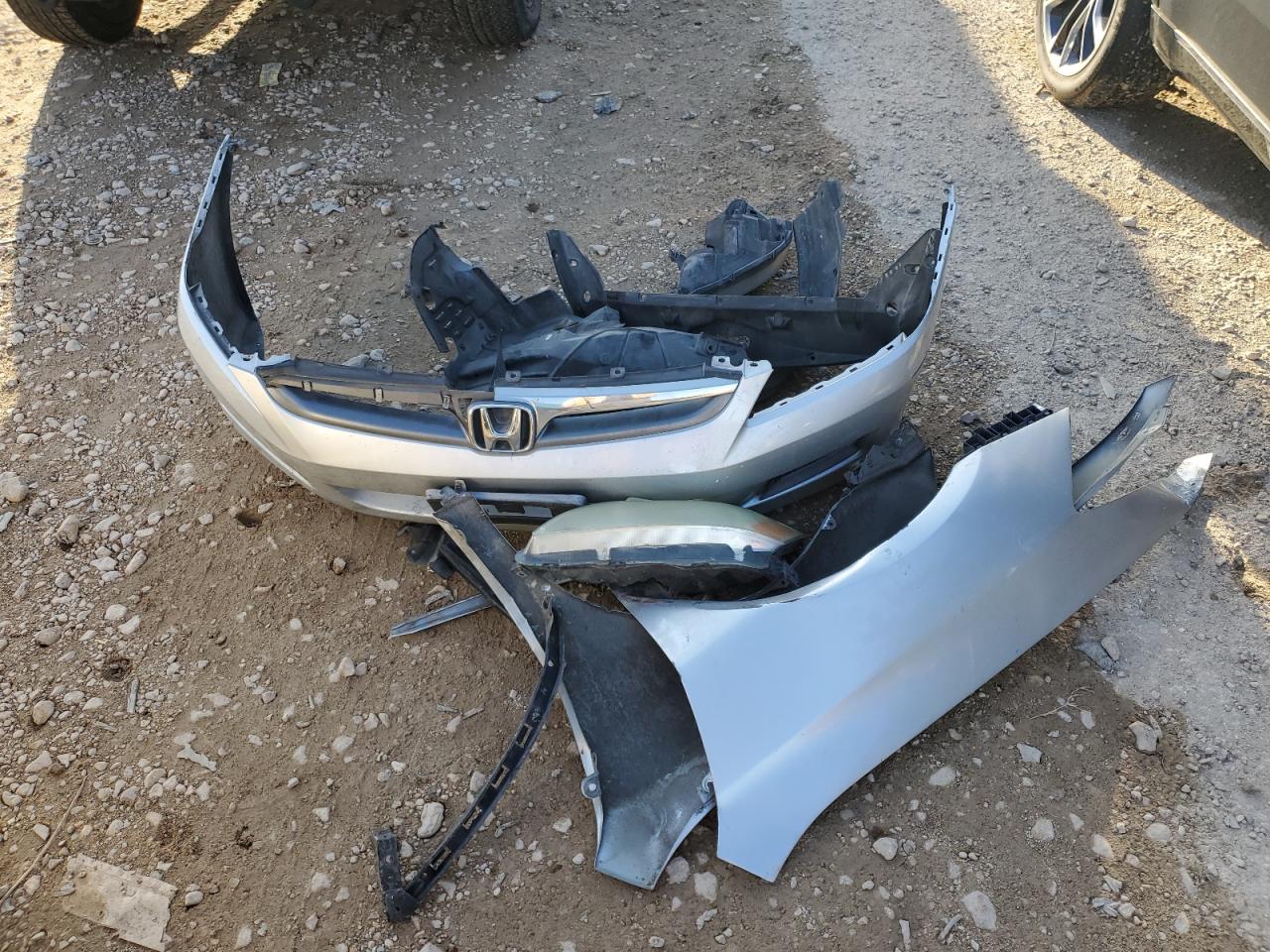 2007 Honda Accord VIN JHMCM56317C009538 Copart auction photo, front end damage thumbnail 12