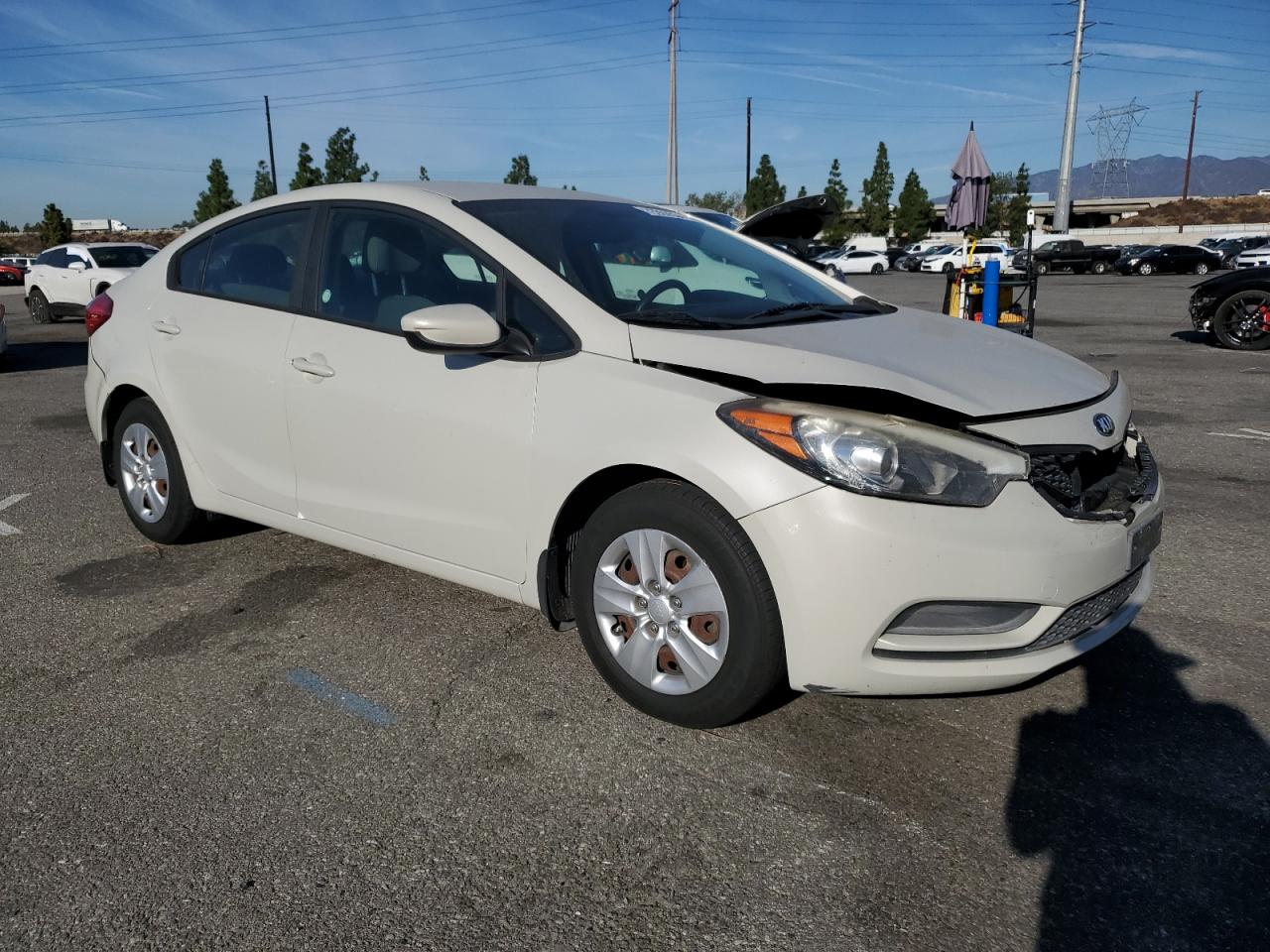 2014 KIA Forte VIN KNAFK4A68E5234599 Copart auction photo, front end damage thumbnail 4