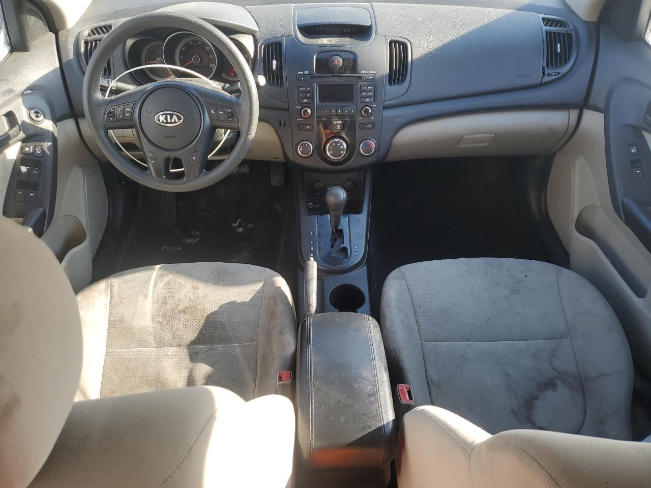2010 KIA Forte VIN KNAFU4A23A5860286 Copart auction photo, side damage thumbnail 8