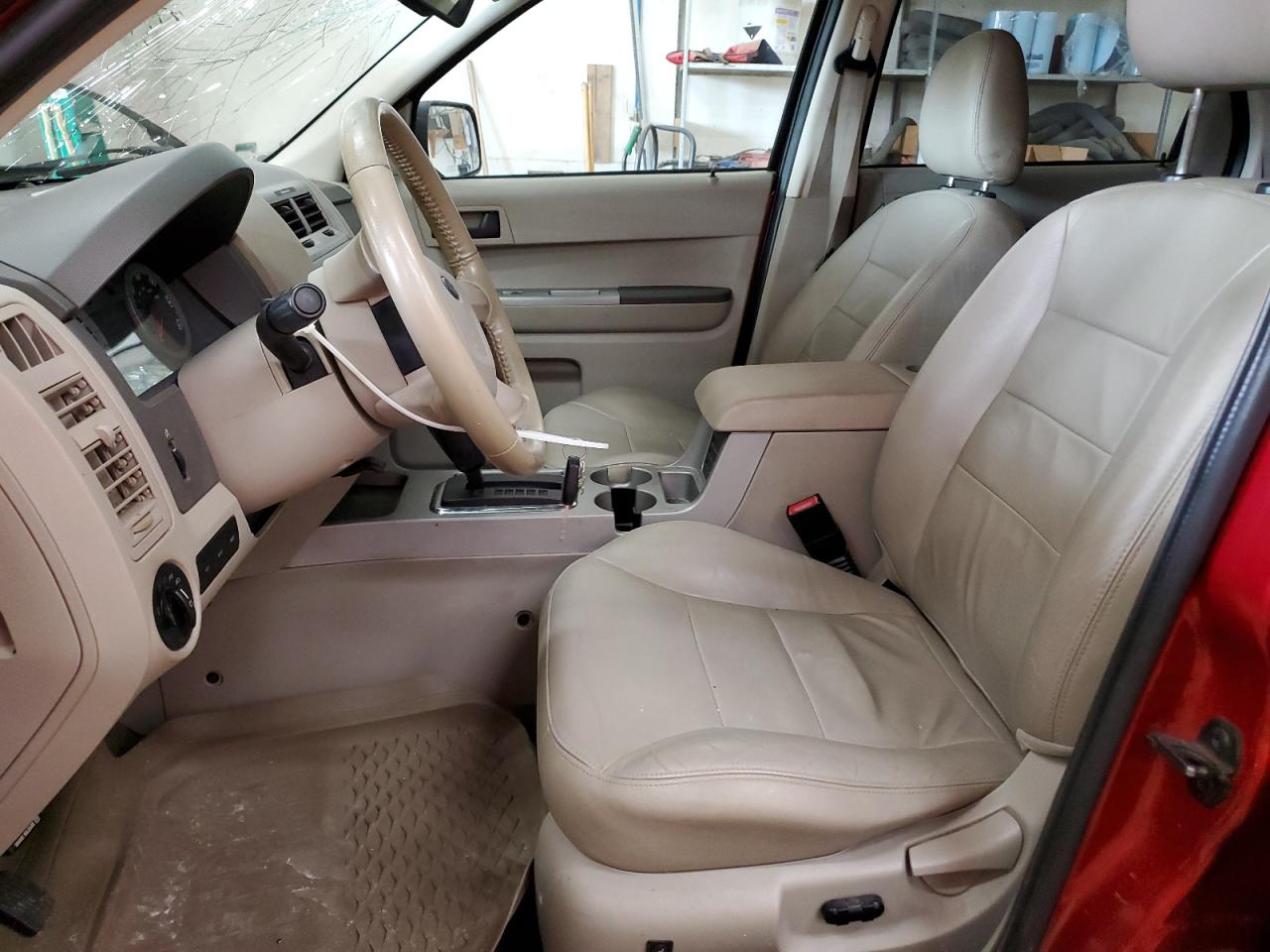 2008 Ford Escape VIN 1FMCU93148KE45394 Copart auction photo, front end damage thumbnail 7