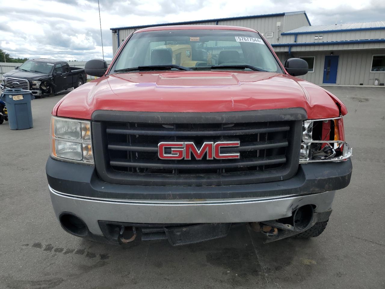 2011 GMC Sierra VIN 1GTN2TEA6BZ329996 Copart auction photo, front end damage thumbnail 5