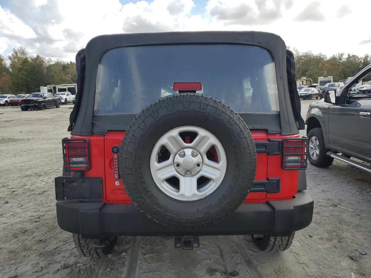 2015 Jeep Wrangler VIN 1C4BJWDG8FL754609 Copart auction photo, top/roof damage thumbnail 6