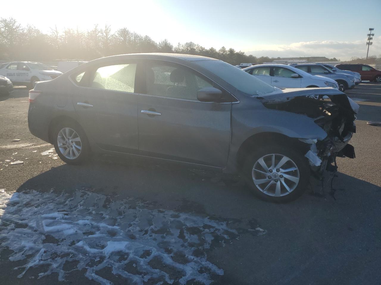 2015 Nissan Sentra VIN 3N1AB7AP6FY345750 Copart auction photo, front end / minor dent/scratches damage thumbnail 4