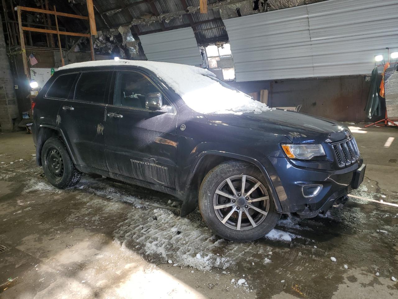 2016 Jeep Grand Cherokee VIN 1C4RJFCT0GC357135 Copart auction photo, rollover damage thumbnail 4