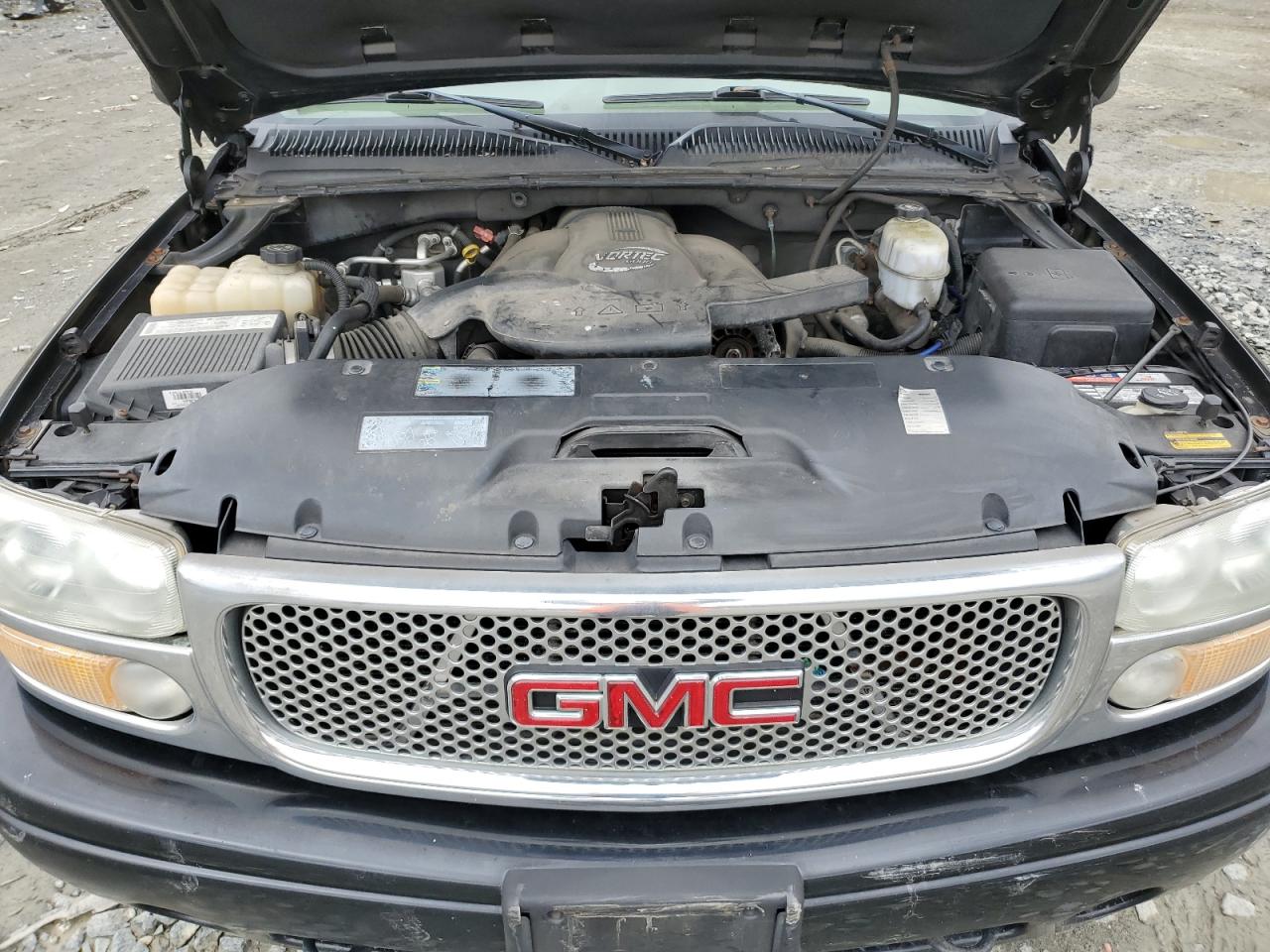 2004 GMC Yukon VIN 1GKEK63U14J295373 Copart auction photo, rear end damage thumbnail 12