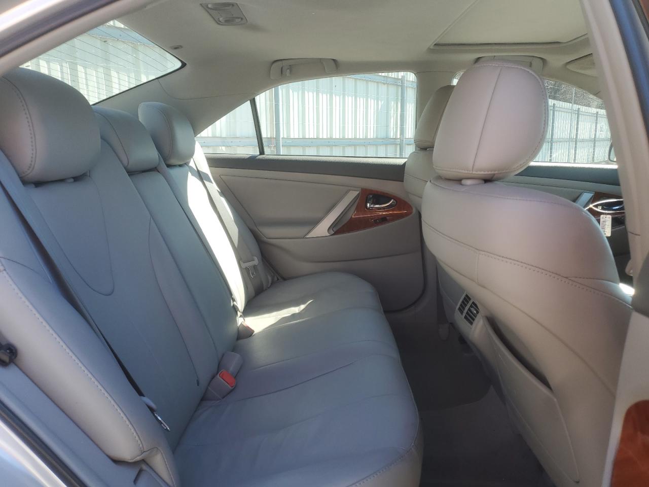 2011 Toyota Camry VIN 4T1BK3EK2BU632133 Copart auction photo, front end / minor dent/scratches damage thumbnail 10