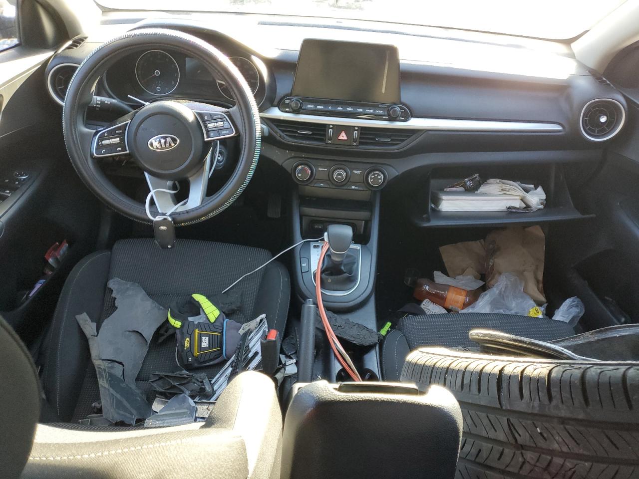 2021 KIA Forte VIN 3KPF24AD4ME345056 Copart auction photo, all over damage thumbnail 8