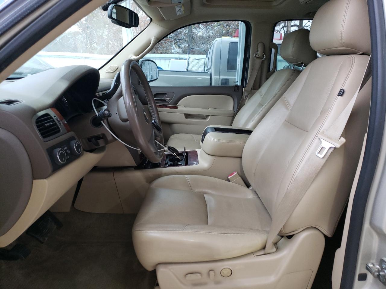 2013 Chevrolet Suburban VIN 1GNSKKE73DR297536 Copart auction photo, burn - engine damage thumbnail 7