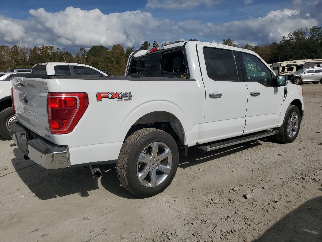 2022 Ford F-150 VIN 1FTFW1E81NKF21365 Copart auction photo, top/roof damage thumbnail 3