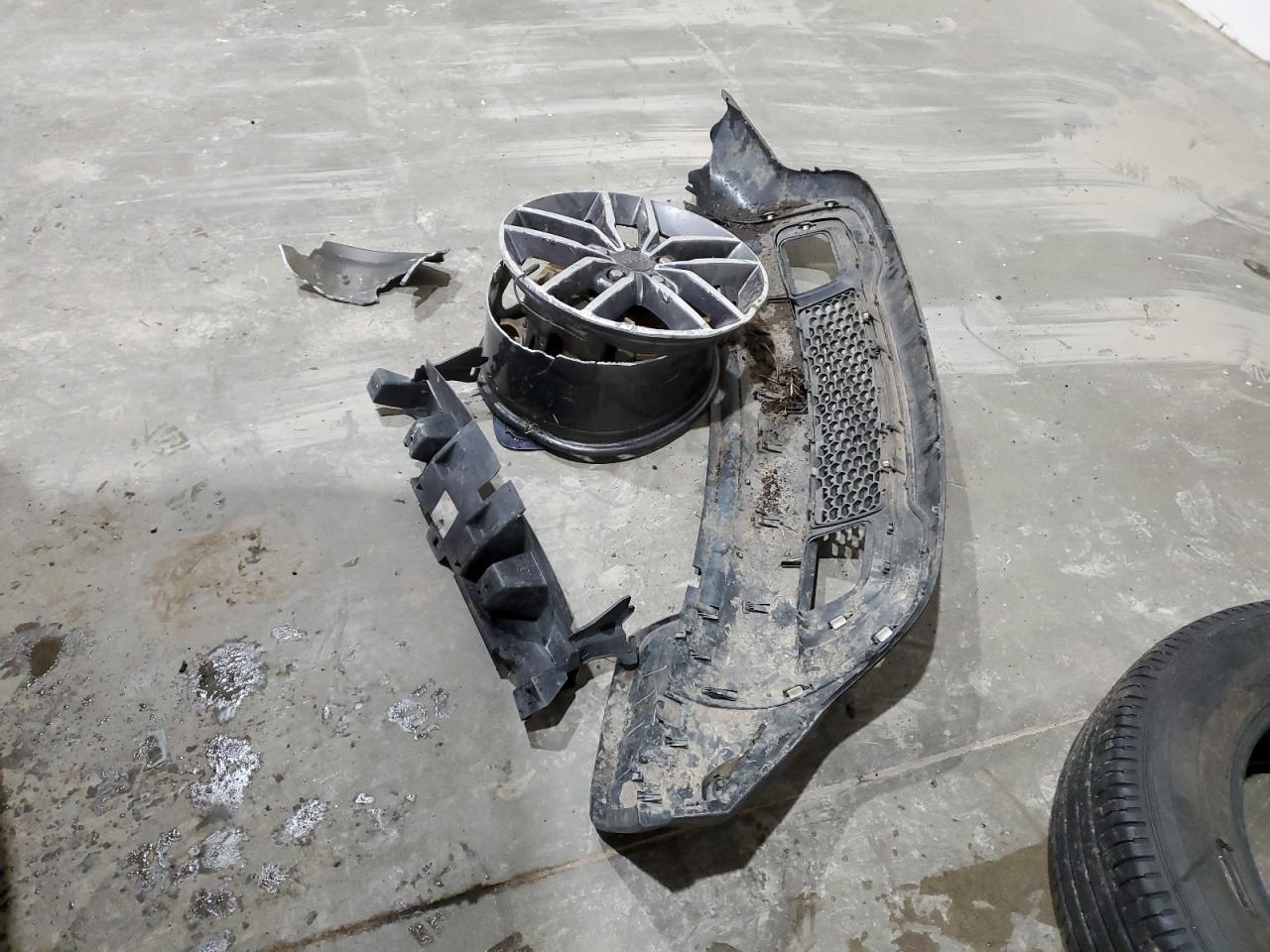 2015 Jeep Grand Cherokee VIN 1C4RJFAG9FC133799 Copart auction photo, front end / mechanical damage thumbnail 15