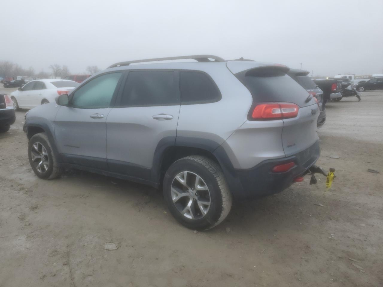 2014 Jeep Cherokee VIN 1C4PJMBS1EW240177 Copart auction photo, front end damage thumbnail 2