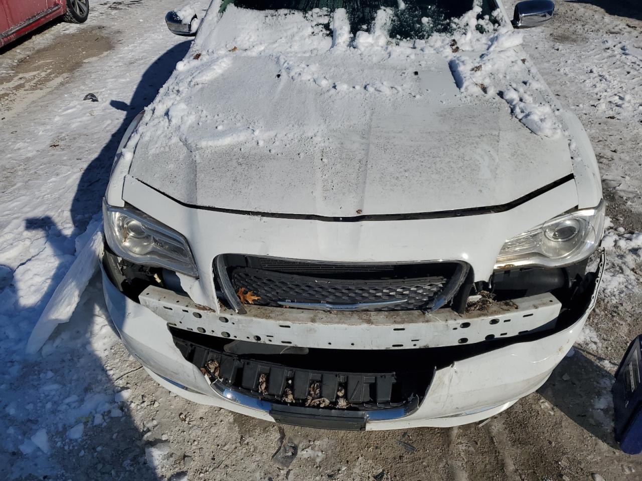 2018 Chrysler 300 VIN 2C3CCAEG8JH168115 Copart auction photo, front end damage thumbnail 11