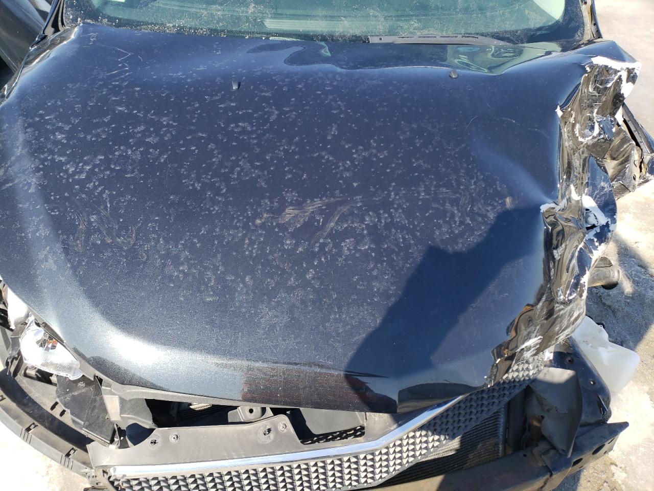 2011 Chevrolet Traverse VIN 1GNKVGEDXBJ405706 Copart auction photo, front end / side damage thumbnail 12