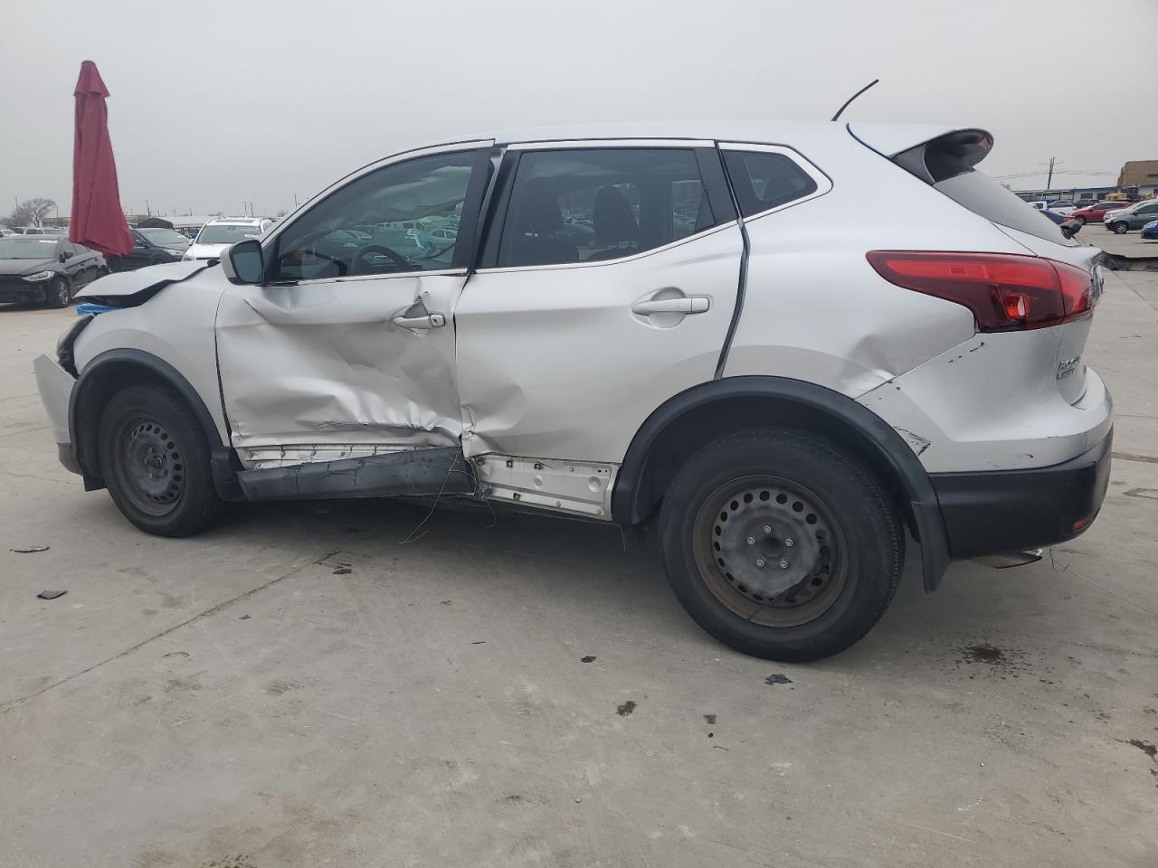 2017 Nissan Rogue VIN JN1BJ1CP6HW005090 Copart auction photo, front end / side damage thumbnail 2