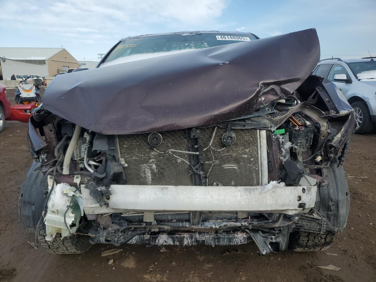 2011 Toyota Highlander VIN 5TDBK3EH4BS087579 Copart auction photo, front end damage thumbnail 5