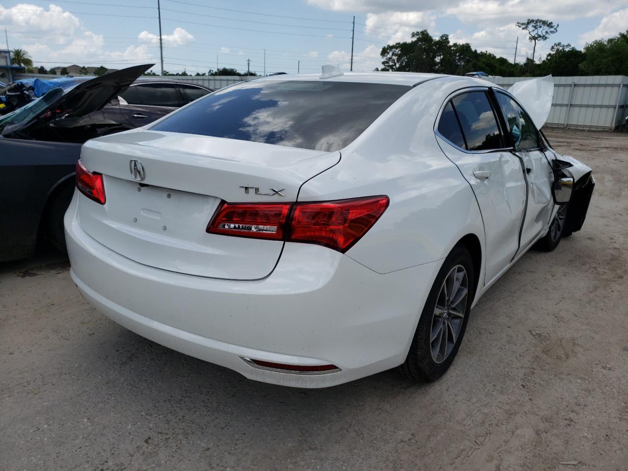 2019 Acura TLX VIN 19UUB1F5XKA008190 Copart auction photo, front end / side damage thumbnail 4