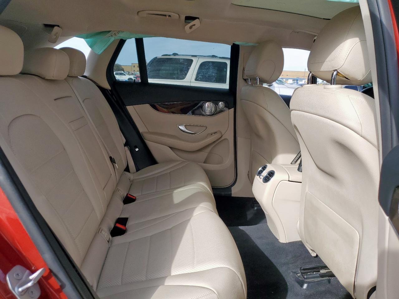 2016 Mercedes-Benz GLC VIN WDC0G4KB9GF081163 Copart auction photo, front end / side damage thumbnail 11