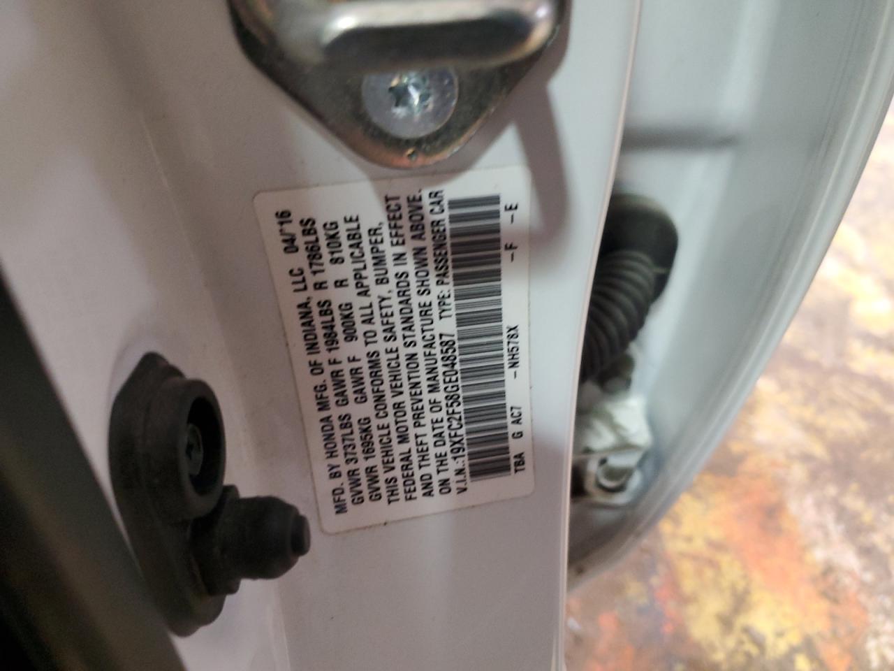 2016 Honda Civic VIN 19XFC2F58GE048587 Copart auction photo, all over / minor dent/scratches damage thumbnail 13