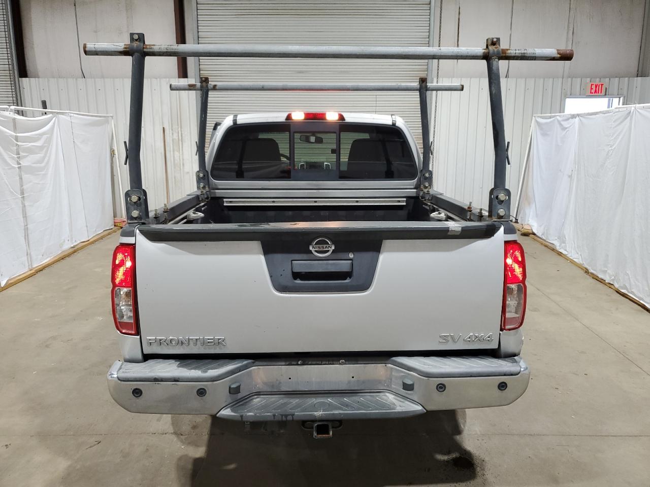 2014 Nissan Navara (Frontier) VIN 1N6AD0EV5EN757822 Copart auction photo, side / front end damage thumbnail 6