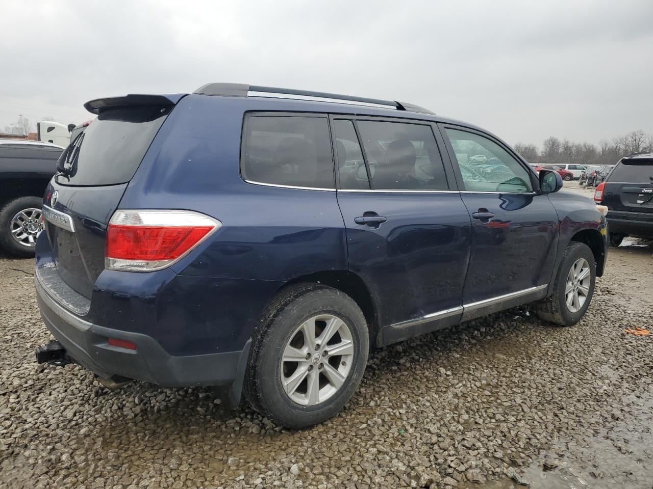 2012 Toyota Highlander VIN 5TDZA3EH5CS023814 Copart auction photo, mechanical damage thumbnail 3
