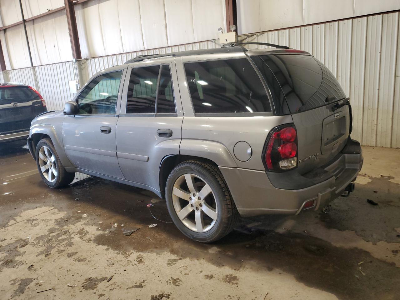 2007 Chevrolet TrailBlazer VIN 1GNDT13S772293980 Copart auction photo, front end / side damage thumbnail 2