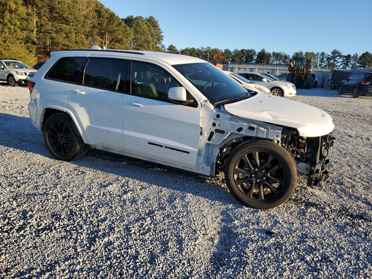 2018 Jeep Grand Cherokee VIN 1C4RJEAG5JC110815 Copart auction photo, front end / minor dent/scratches damage thumbnail 4