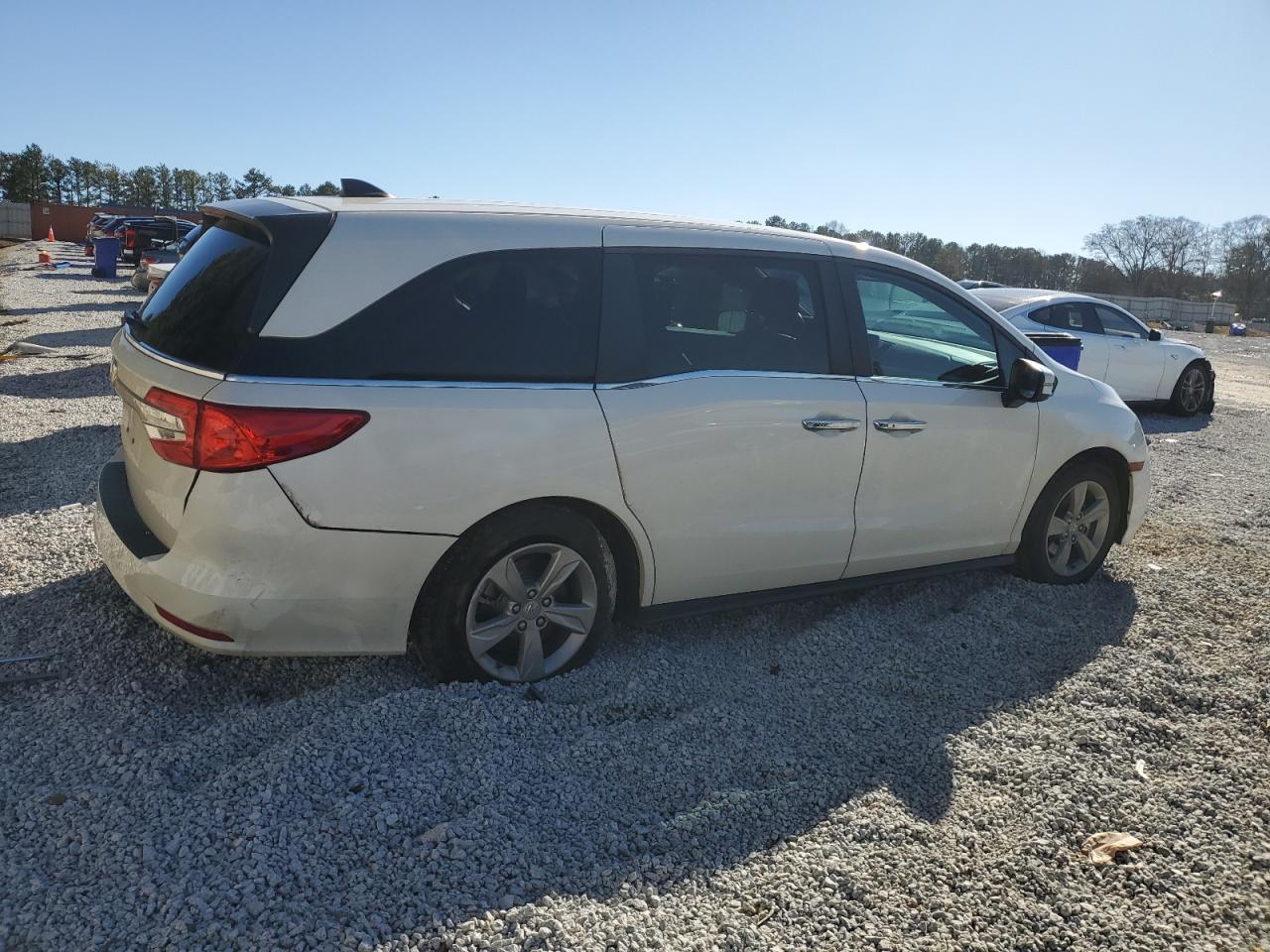 2018 Honda Odyssey VIN 5FNR16H76JB112095 Copart auction photo, rear end / side damage thumbnail 3