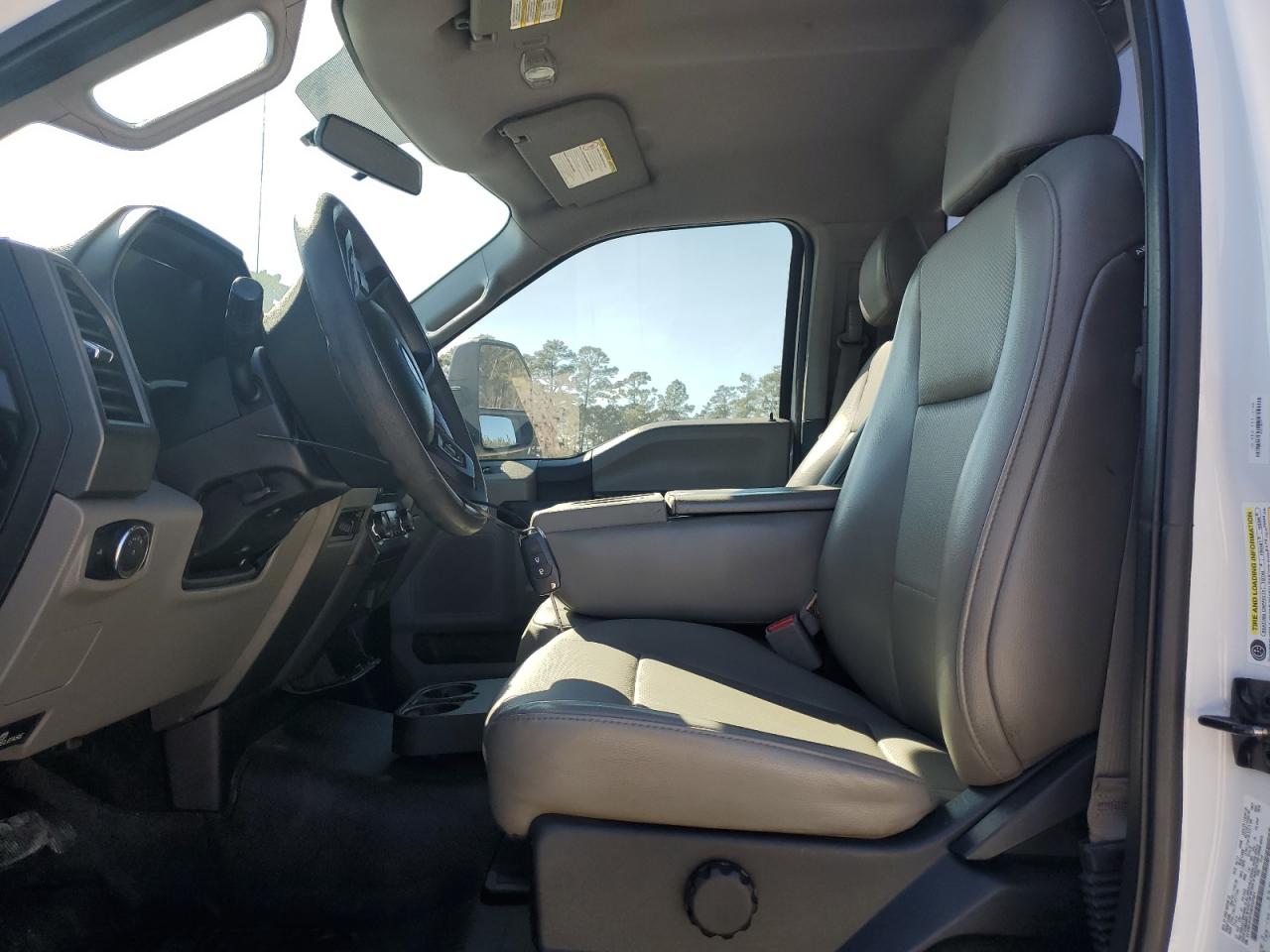 2017 Ford F350 VIN 1FTRF3C67HEE07061 Copart auction photo, front end / side damage thumbnail 7
