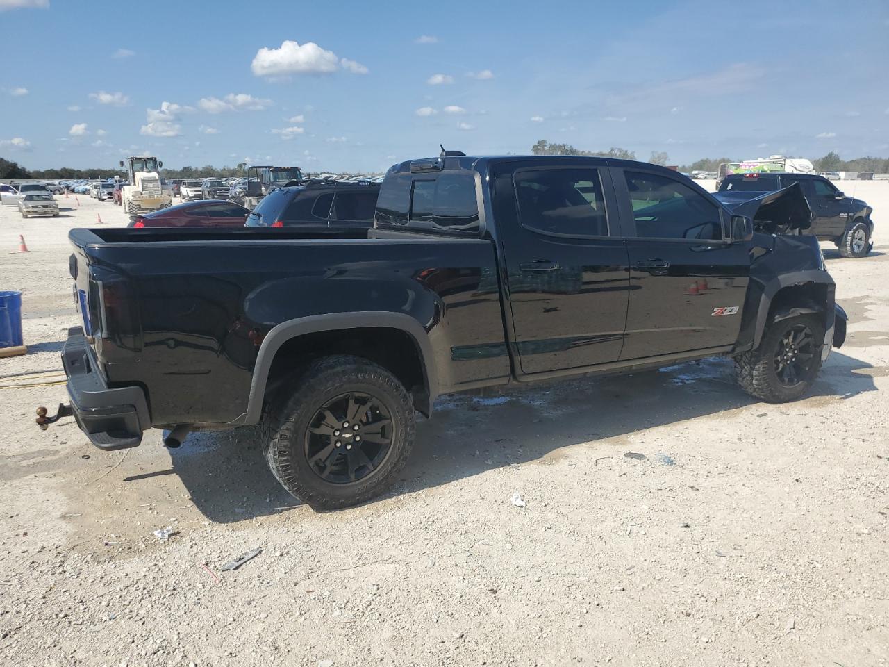 2019 Chevrolet Colorado VIN 1GCGTDEN6K1200508 Copart auction photo, front end damage thumbnail 3