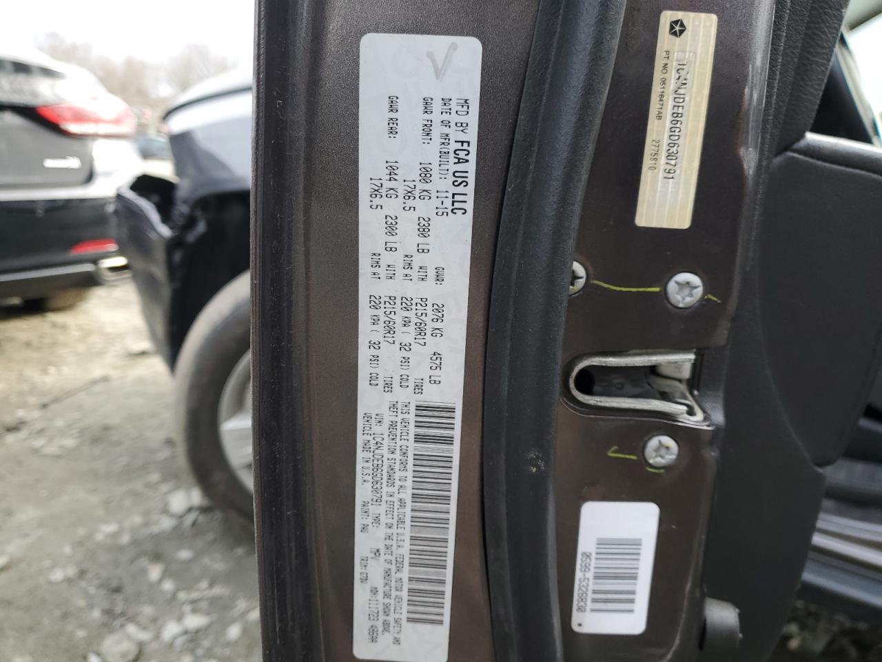 2016 Jeep Compass VIN 1C4NJDEB6GD630791 Copart auction photo, all over / undercarriage damage thumbnail 13