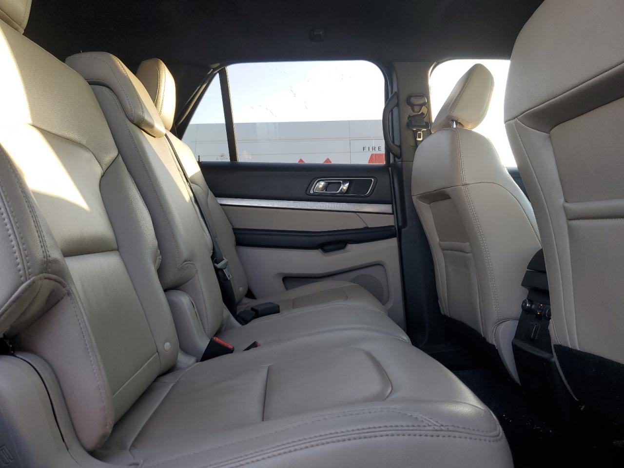 2018 Ford Explorer VIN 1FM5K7D88JGB85217 Copart auction photo, rear end damage thumbnail 11