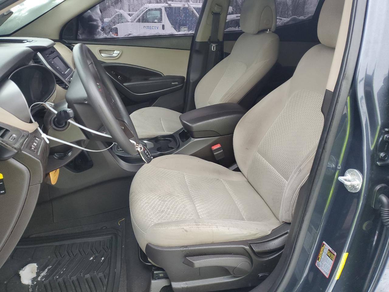2017 Hyundai Santa Fe VIN 5NMZT3LB1HH038944 Copart auction photo, mechanical / minor dent/scratches damage thumbnail 7