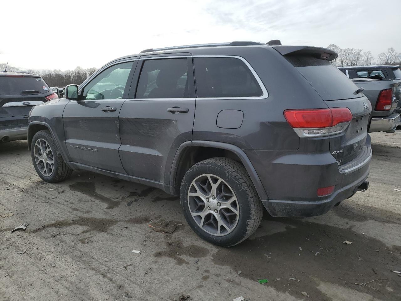 2018 Jeep Grand Cherokee VIN 1C4RJFBG9JC219847 Copart auction photo, front end damage thumbnail 2