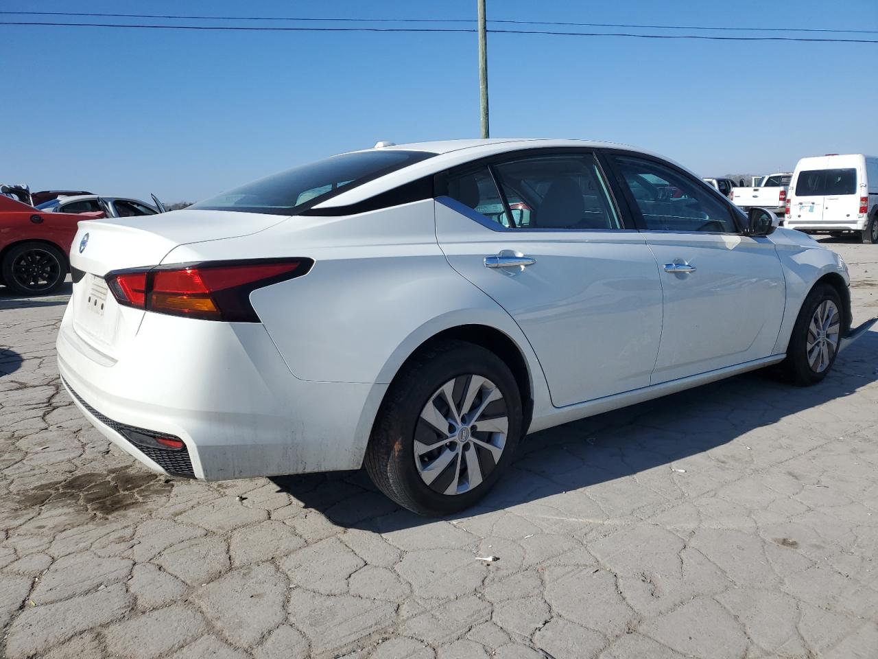 2020 Nissan Altima VIN 1N4BL4BV1LC275112 Copart auction photo, front end damage thumbnail 3