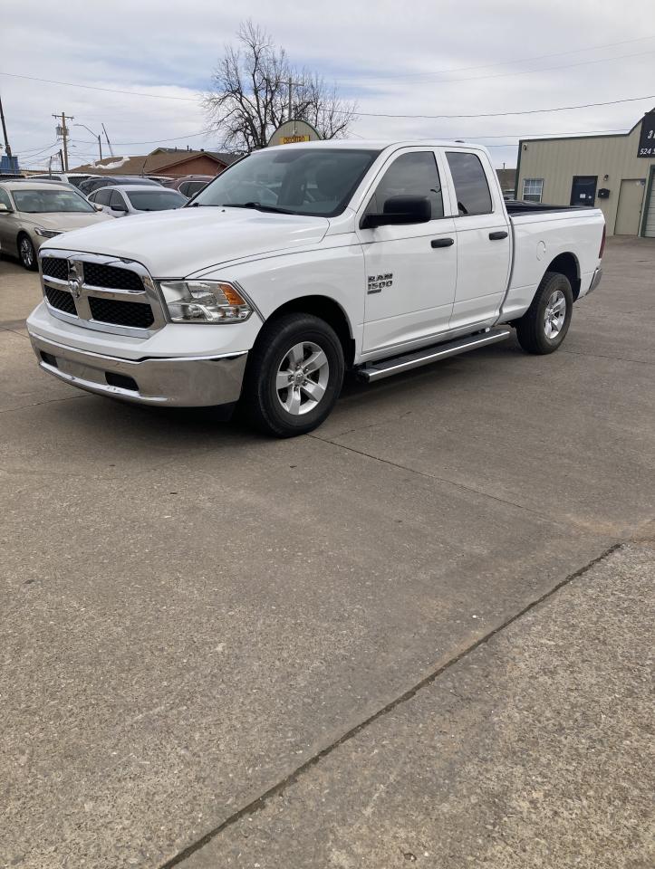 2019 RAM 1500 VIN 1C6RR6FG4KS613533 Copart auction photo, minor dent/scratches / normal wear damage thumbnail 2