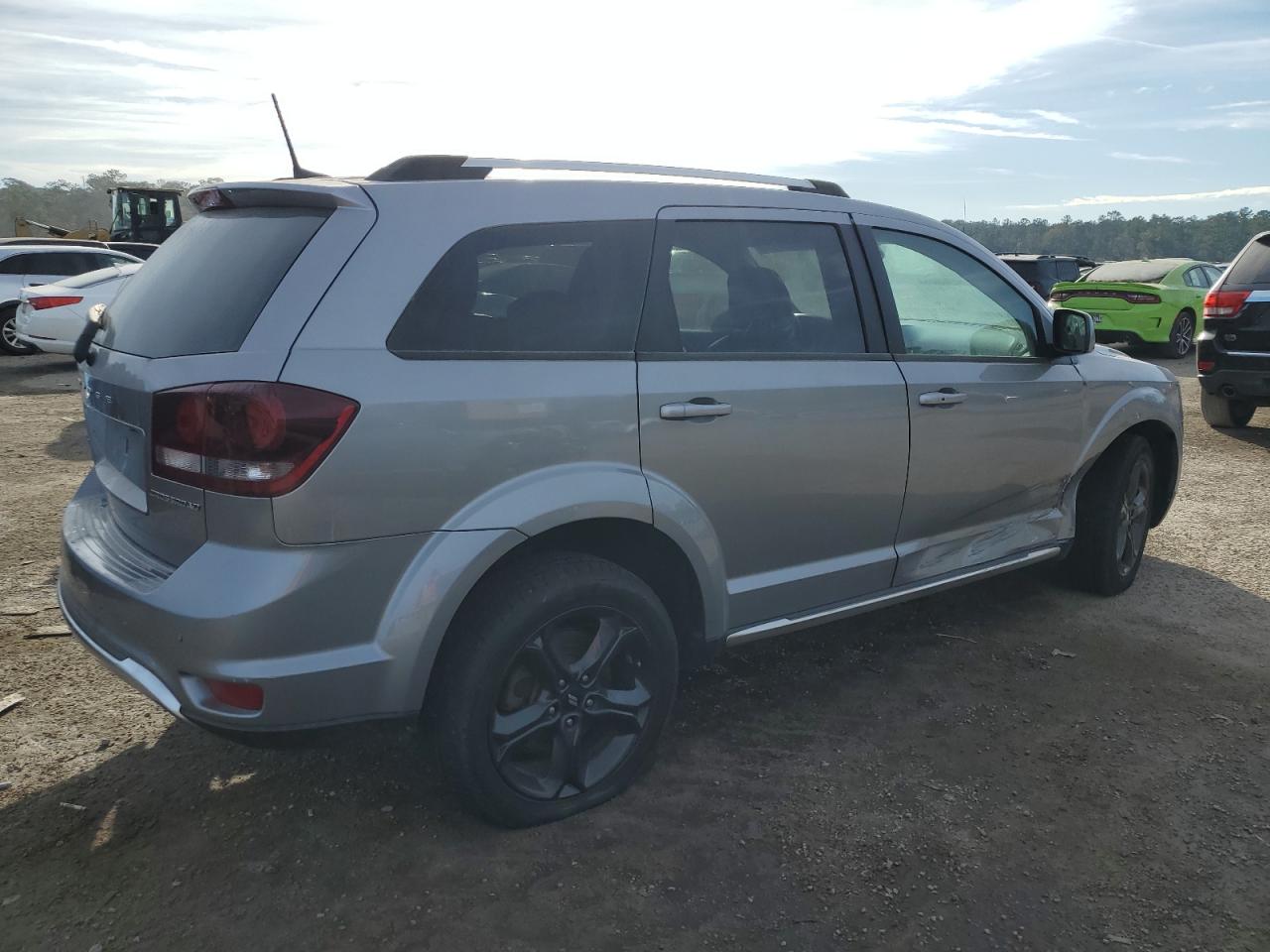 2020 Dodge Journey VIN 3C4PDCGB5LT263118 Copart auction photo, front end damage thumbnail 3