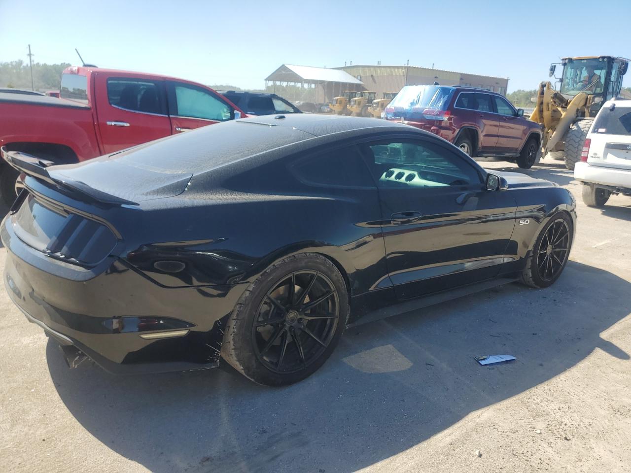 2015 Ford Mustang VIN 1FA6P8CFXF5381863 Copart auction photo, front end / minor dent/scratches damage thumbnail 3