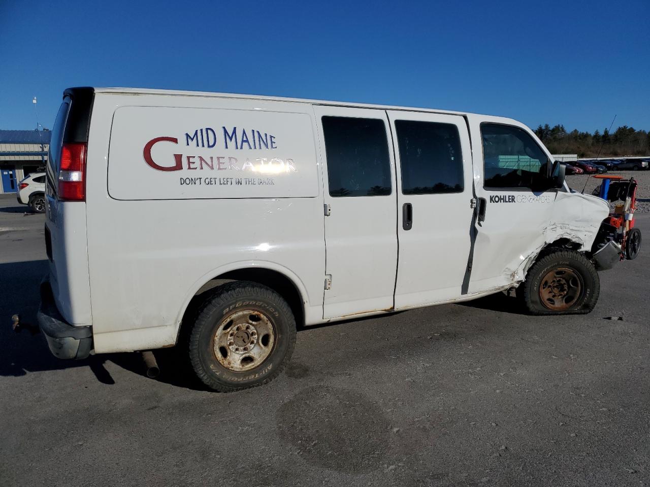 2015 Chevrolet Express VIN 1GCWGFCFXF1243102 Copart auction photo, front end / side damage thumbnail 3