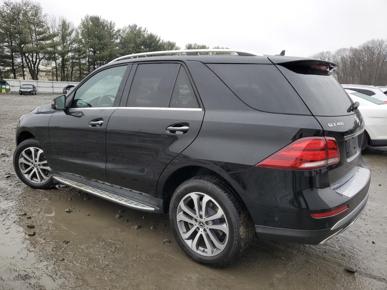 2019 Mercedes-Benz GLE VIN 4JGDA5GB7KB204588 Copart auction photo, minor dent/scratches damage thumbnail 2